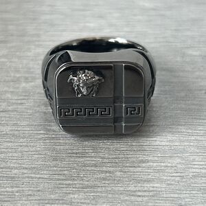 Versace Men Medusa Greca- Engraved Signet Ring Designer Logo Italy Sz 21 US 9.5